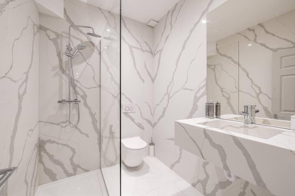 New! Luxurious Mews House Belgravia Appartamento *