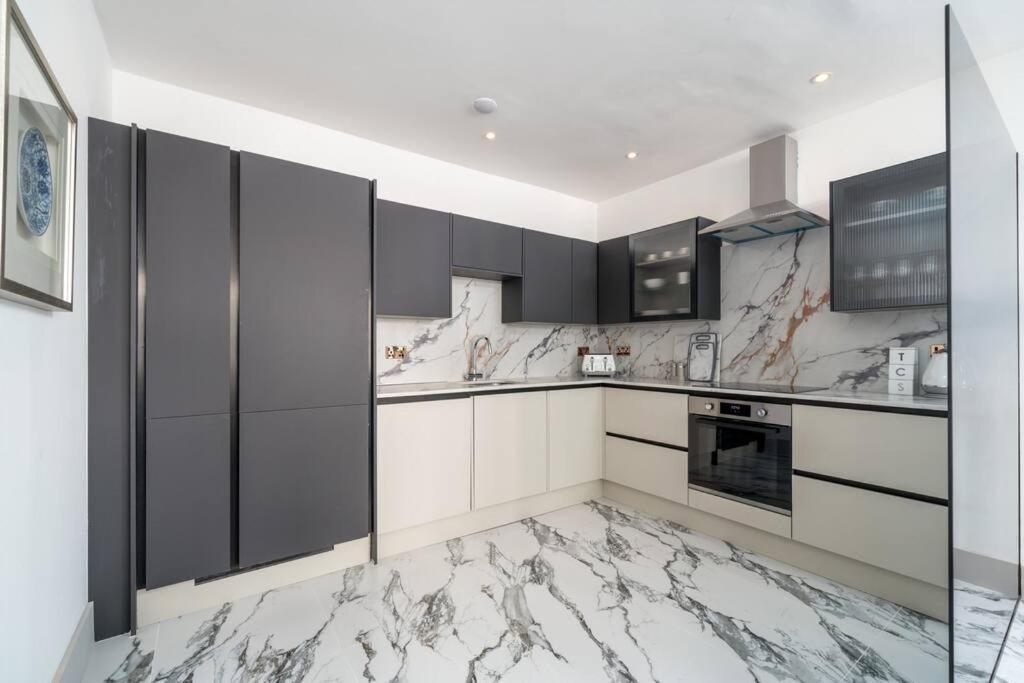 New! Luxurious Mews House Belgravia